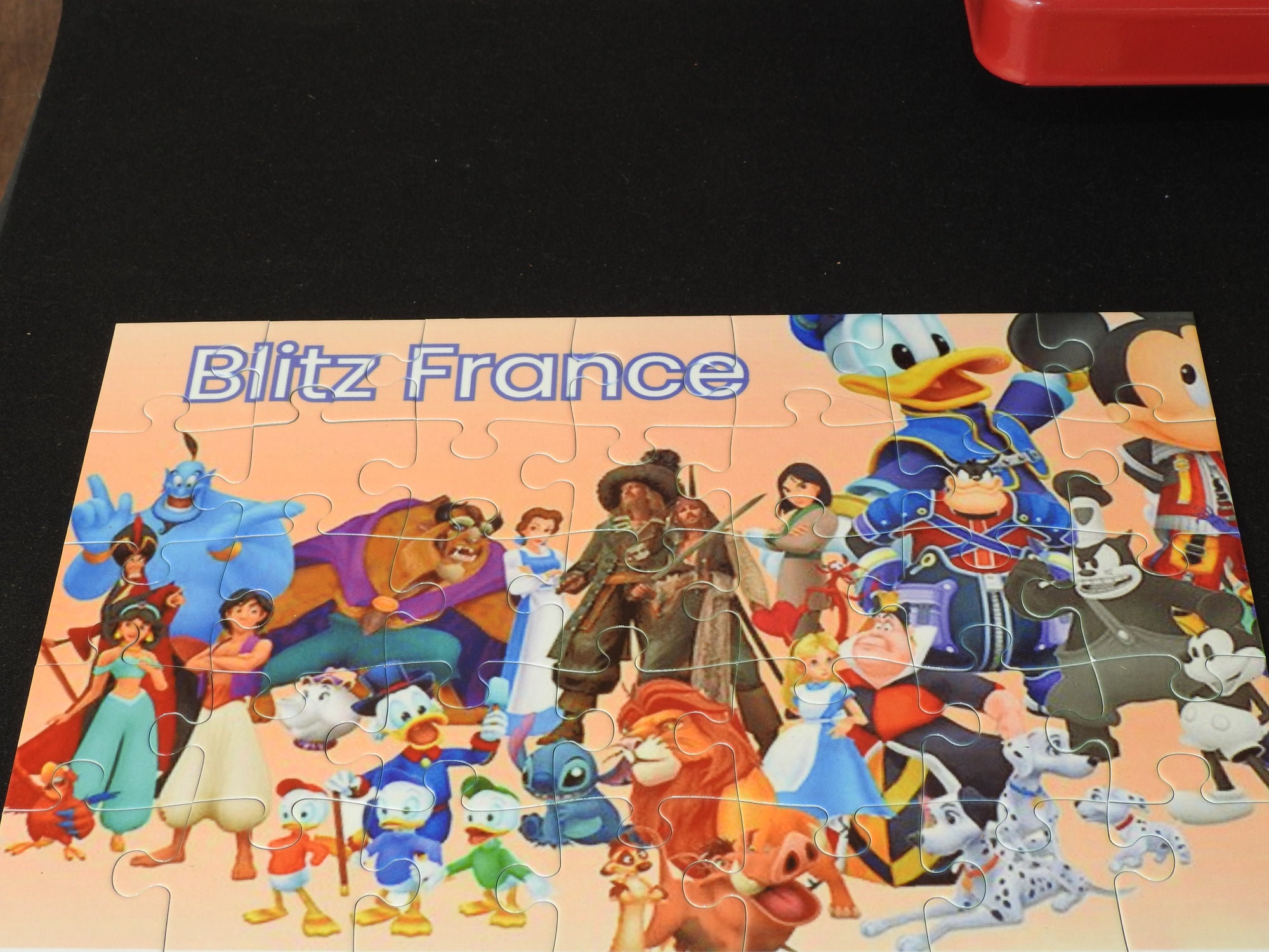 🧩 Puzzle en carton “Histoire à reconstruire”